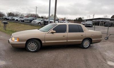 1997 Cadillac Deville Base