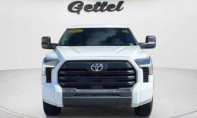 2022 Toyota Tundra SR5