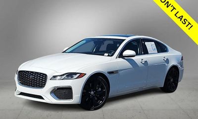 2022 Jaguar XF SE