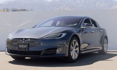2020 Tesla Model S Long Range