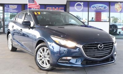 2017 Mazda MAZDA3 Sport