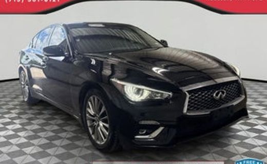 2023 Infiniti Q50 Luxe