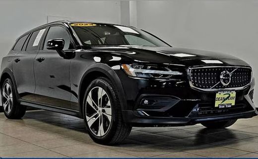 2024 Volvo V60CC Plus