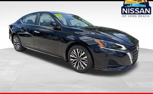 2023 Nissan Altima SV