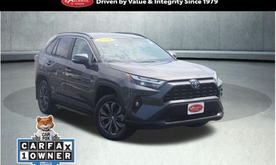 2024 Toyota RAV4 XLE Premium