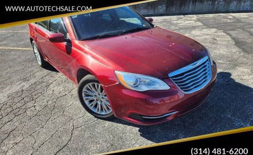 2013 Chrysler 200 Touring