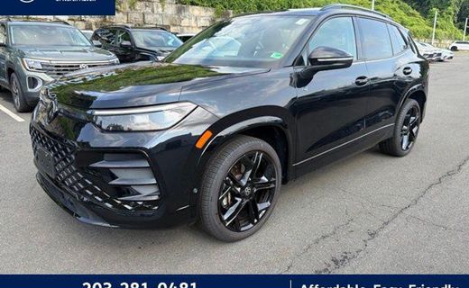2025 Volkswagen Tiguan 4 Motion SE