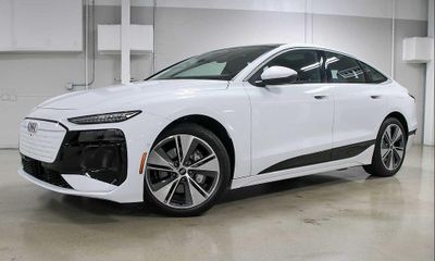 2025 Audi A6 E Tron 55