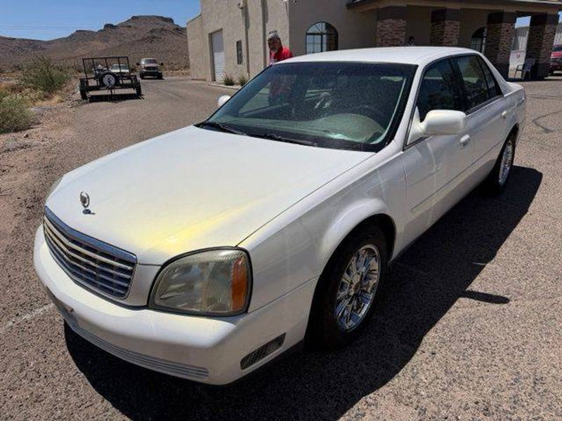 Representative 2004 Cadillac Deville photo
