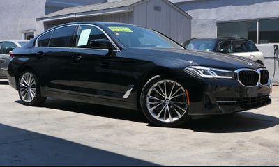 2023 BMW 530I