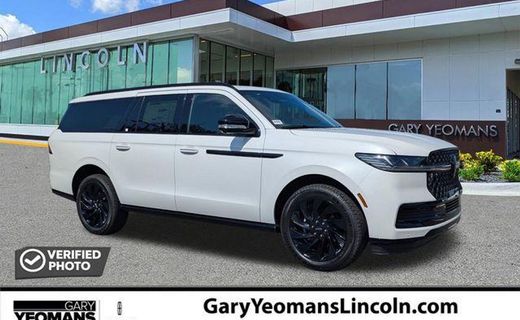 2026 Lincoln Navigator L Reserve