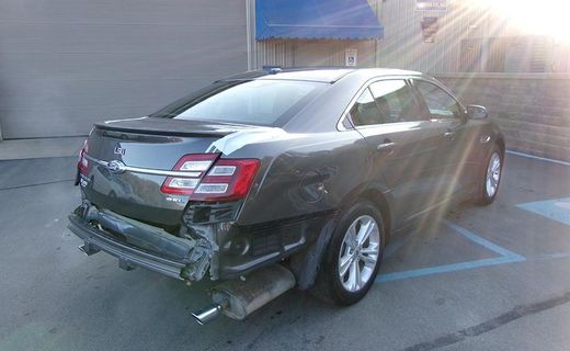 2018 Ford Taurus SEL