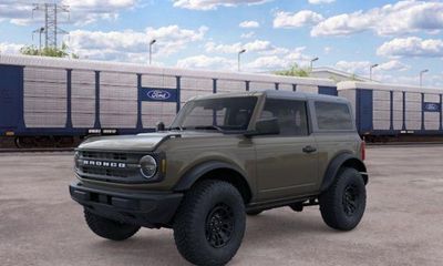 2026 Ford Bronco Base