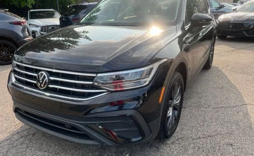 2023 Volkswagen Tiguan SE