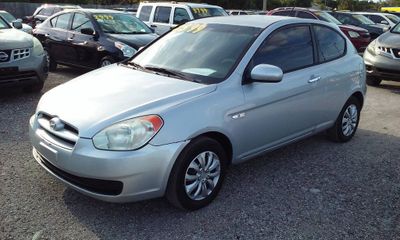 2010 Hyundai Accent GL