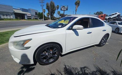 2012 Nissan Maxima S
