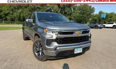 2023 Chevrolet Silverado LT
