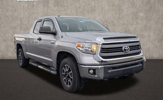 2014 Toyota Tundra SR5