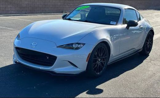 2017 Mazda MX-5 Club