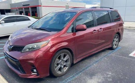 2018 Toyota Sienna