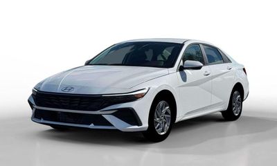 2026 Hyundai Elantra Blue SEL Sport