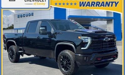 2026 Chevrolet Silverado HD Custom