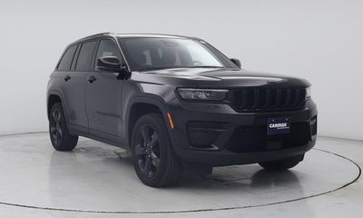 2024 Jeep Grand Cherokee Laredo