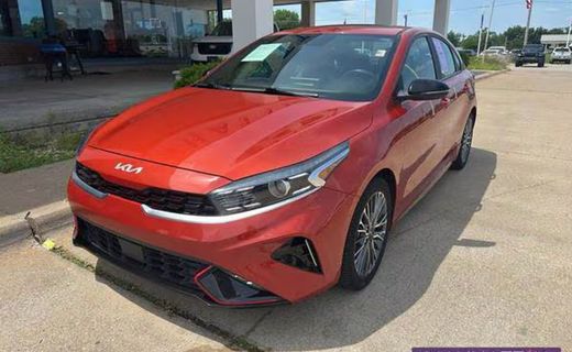 2022 Kia Forte GT Line