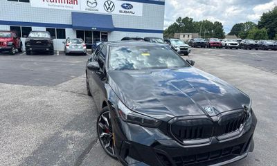 2026 BMW 550E xDrive