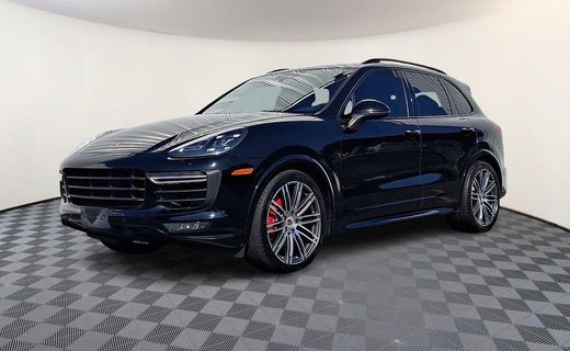 2017 Porsche Cayenne GTS