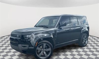 2025 Land Rover Defender 110 V8