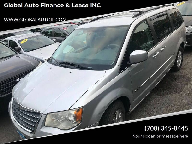 2010 Chrysler Town And Country — a typically priced live listing