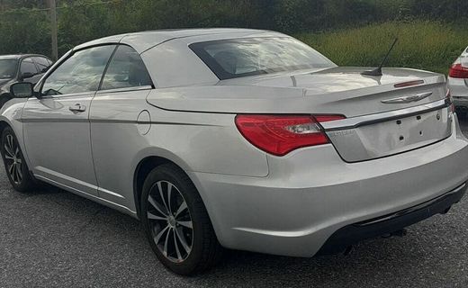 2012 Chrysler 200 S