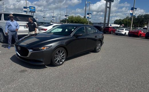2025 Mazda MAZDA3 Preferred Package