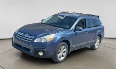 2013 Subaru Outback Premium M R