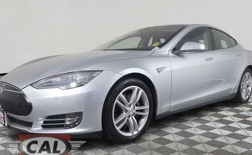 2015 Tesla Model S 70D