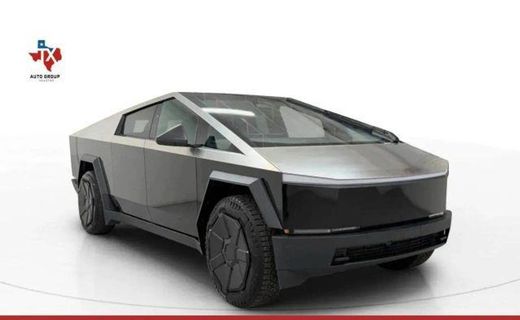 2025 Tesla Cybertruck