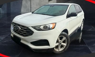 2020 Ford Edge SE