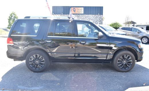 2017 Lincoln Navigator Select