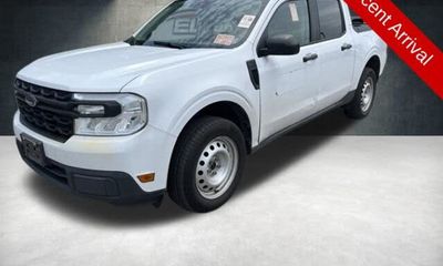 2022 Ford Maverick XL