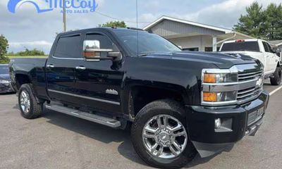 2017 Chevrolet Silverado High Country
