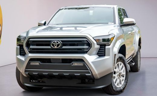2026 Toyota Tacoma SR5