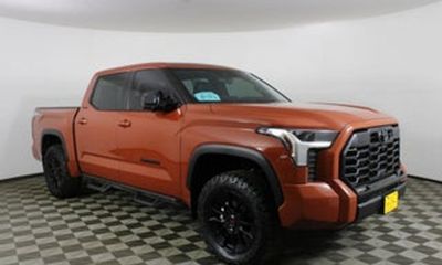 2025 Toyota Tundra Limited Heritage Platinum