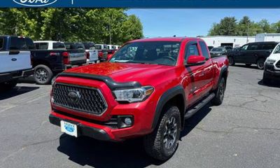 2018 Toyota Tacoma SR5 TRD OFF