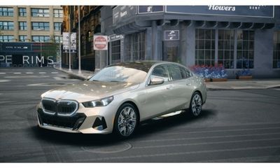 2027 BMW 550e xDrive