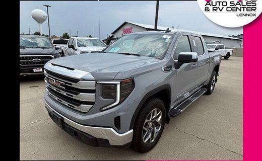 2025 GMC Sierra SLE