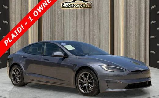 2022 Tesla Model S Plaid