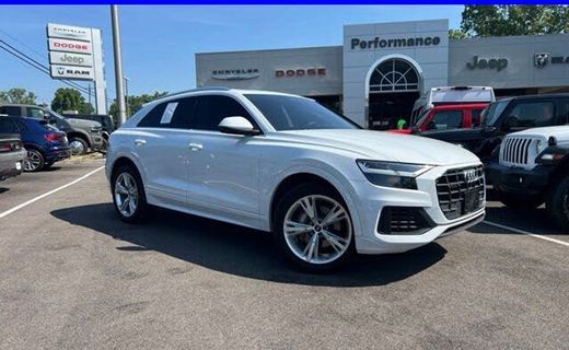 2022 Audi Q8 Quattro Premium