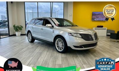 2018 Lincoln MKT Base