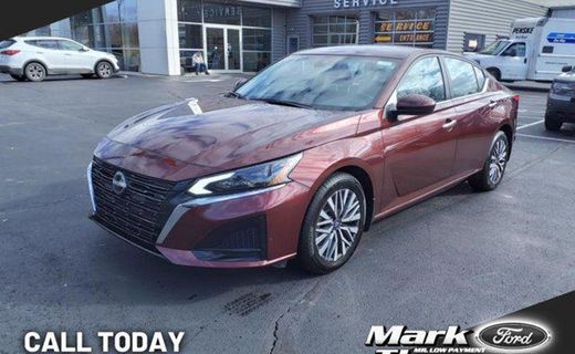 2023 Nissan Altima SV